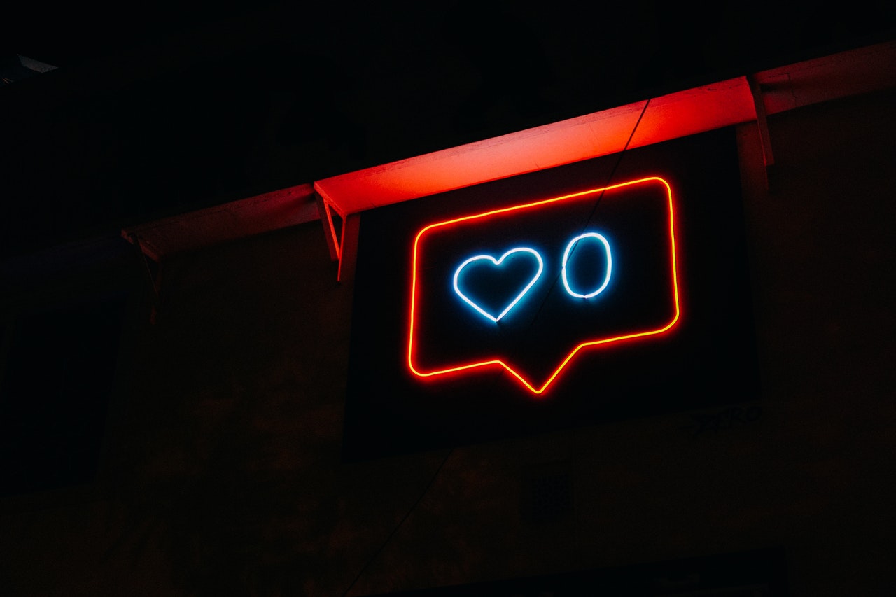 heart-and-zero-neon-light-signage